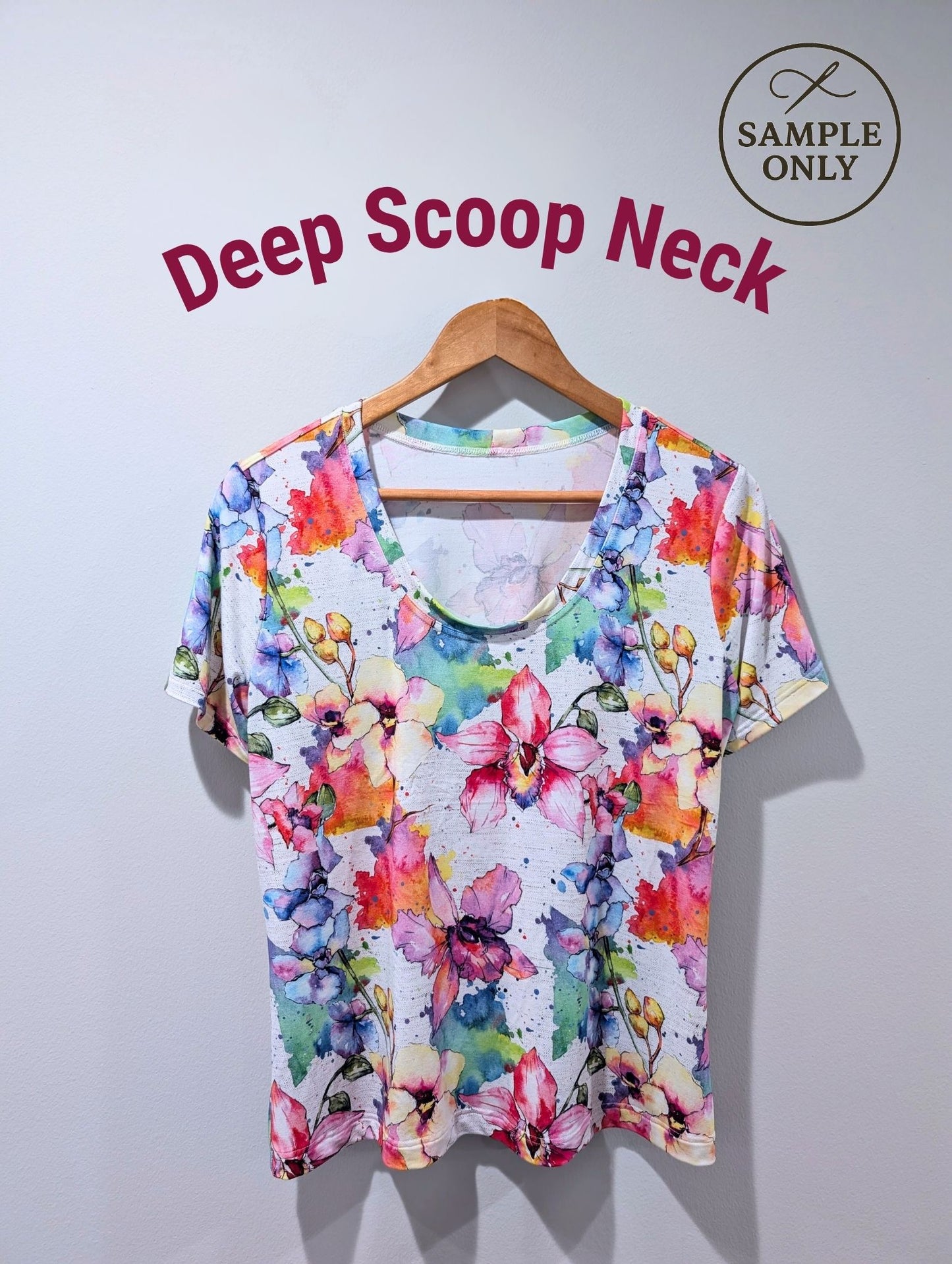 CUSTOM Basic Tee - Curvy Fit